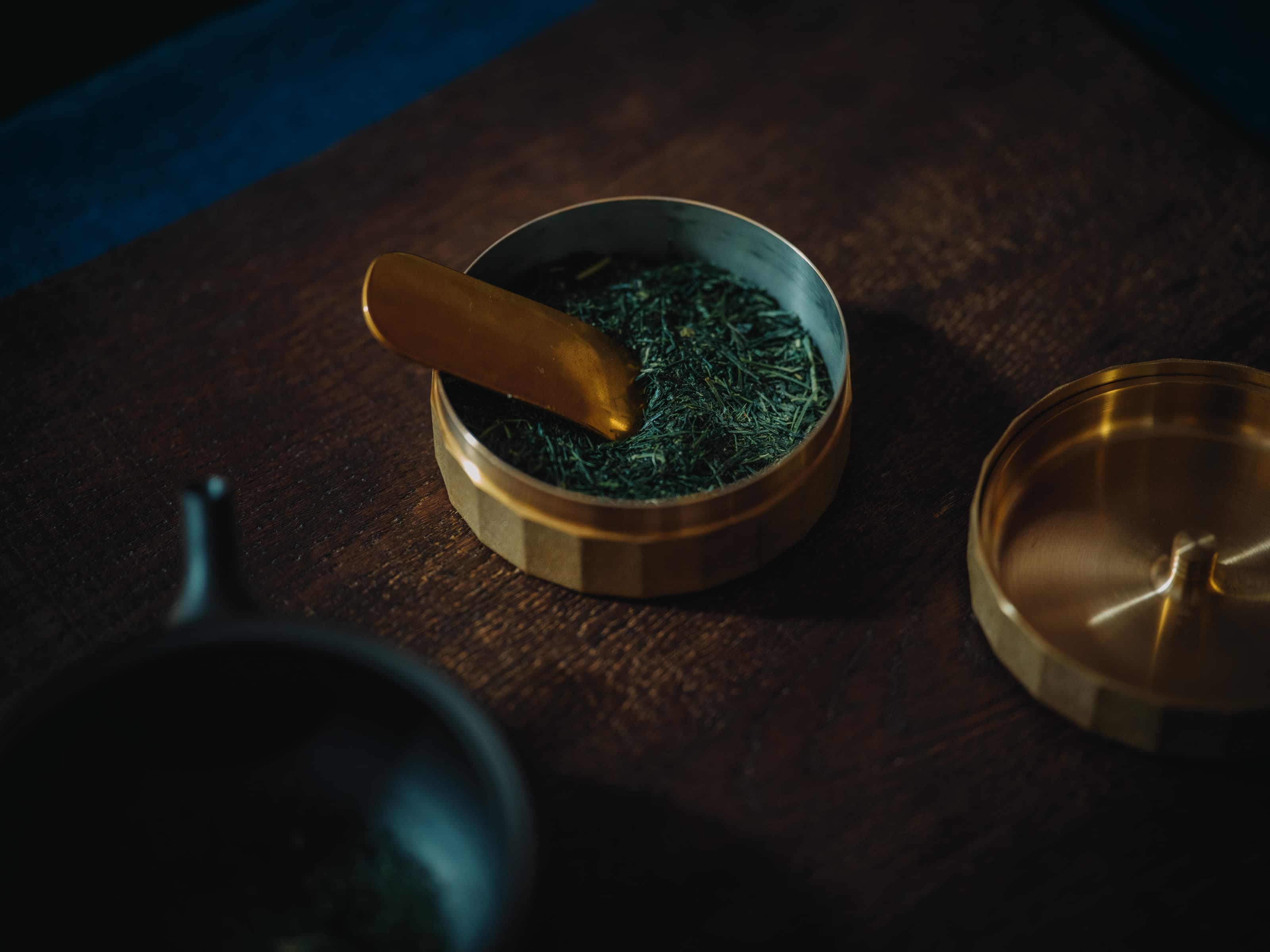 Japanese tea brewing